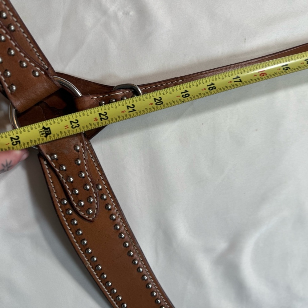 Elegant Brown Leather Horse Breast collar - Picture 13 of 16